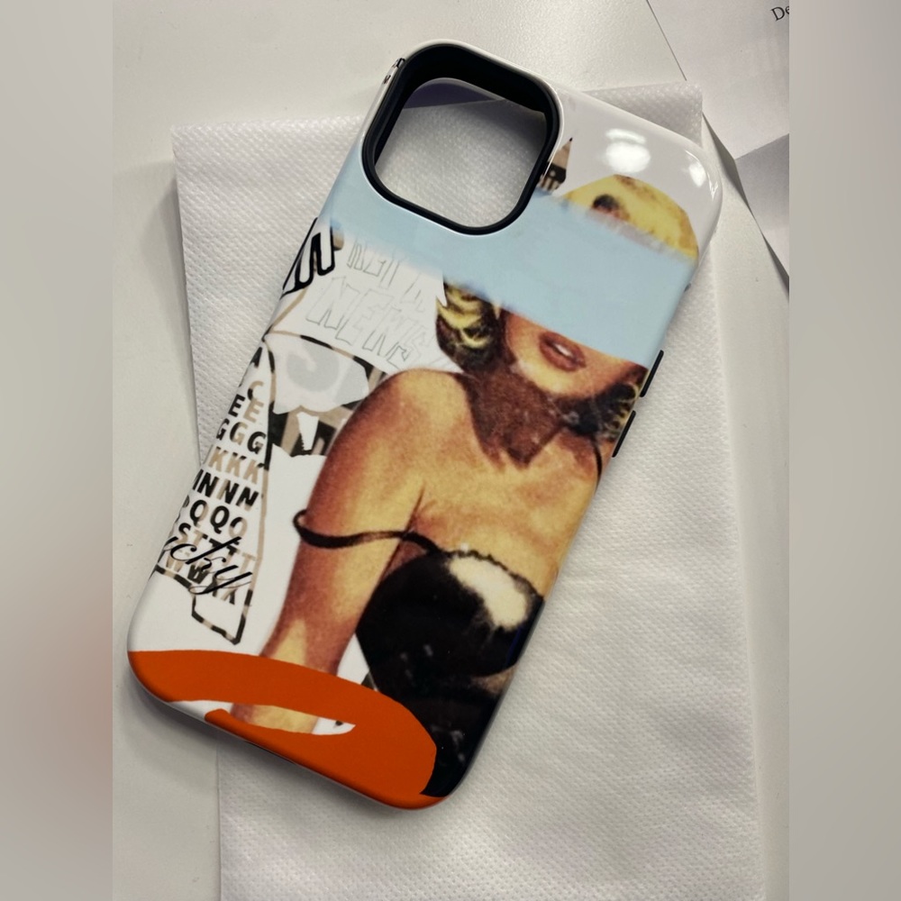 Sdh paints “cover girl” iPhone 14 phone case